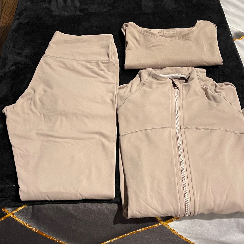 Primark Light Tan Zip-Up Jacket xxL pants are a large tee shirt is small 3 pice - Picture 3 of 6
